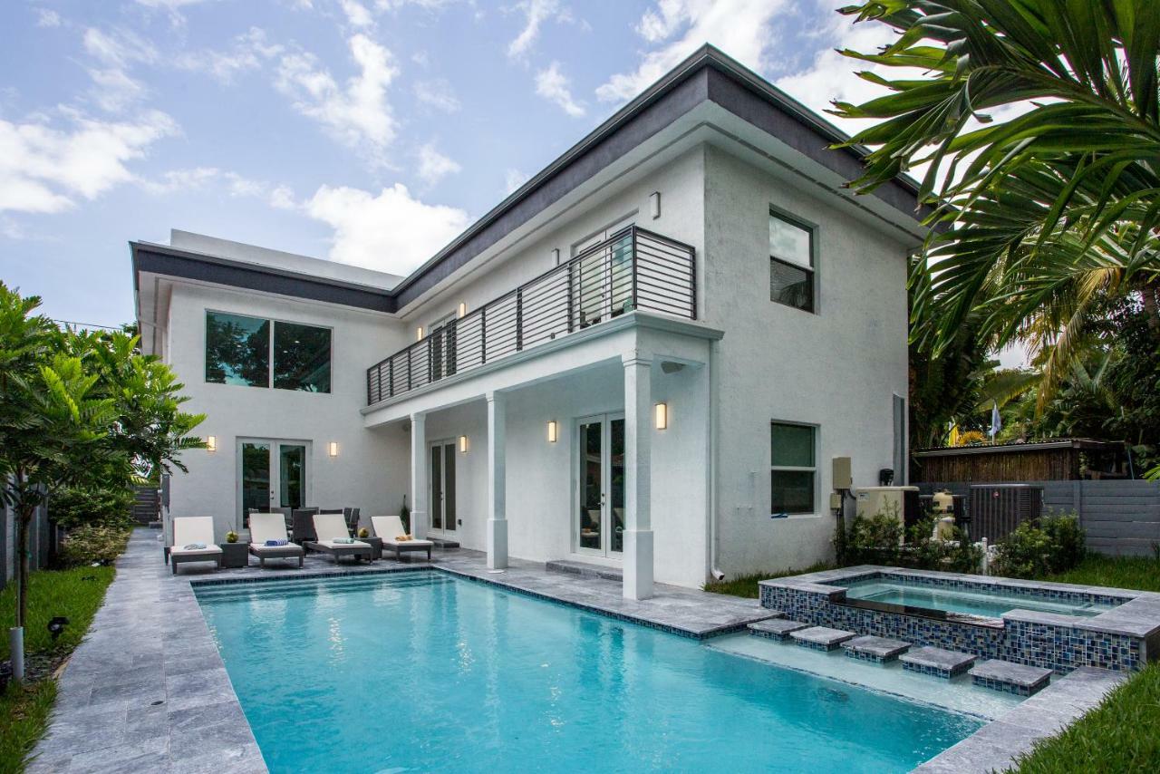 Casa Hermes Wilton Manor - Gay Guesthouse Wilton Manors Exteriör bild